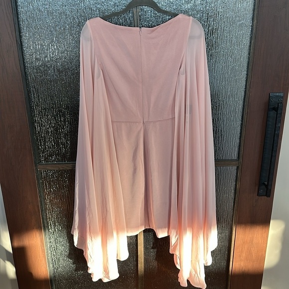 Mac Duggal 55358 Cape Sleeve V-Neck Fitted Mini Dress NWT Blush size 4 - Picture 7 of 7